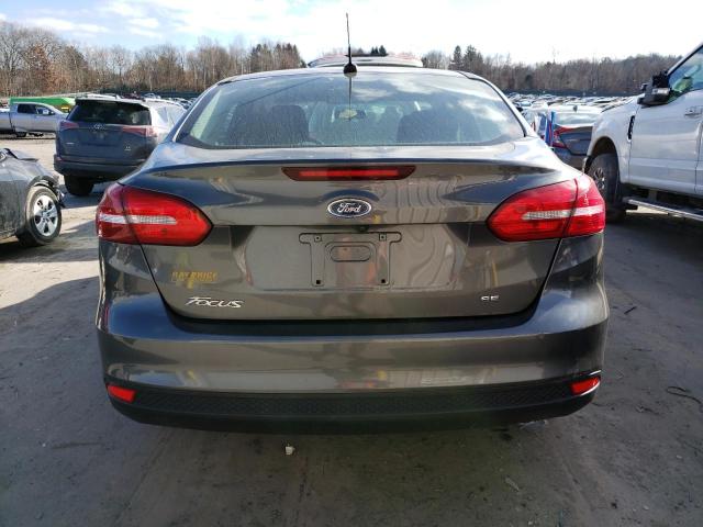 1FADP3F26JL237945 - 2018 FORD FOCUS SE CHARCOAL photo 6