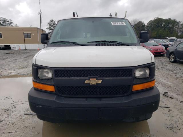 1GCWGAFG6H1322700 - 2017 CHEVROLET EXPRESS G2 WHITE photo 5