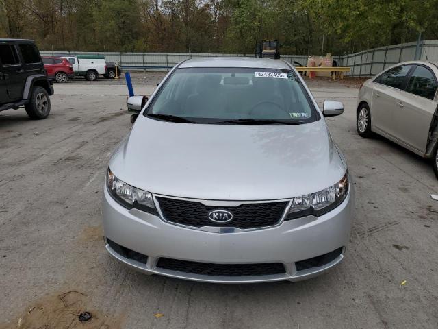 KNAFU4A24C5482627 - 2012 KIA FORTE EX Silber Foto 5