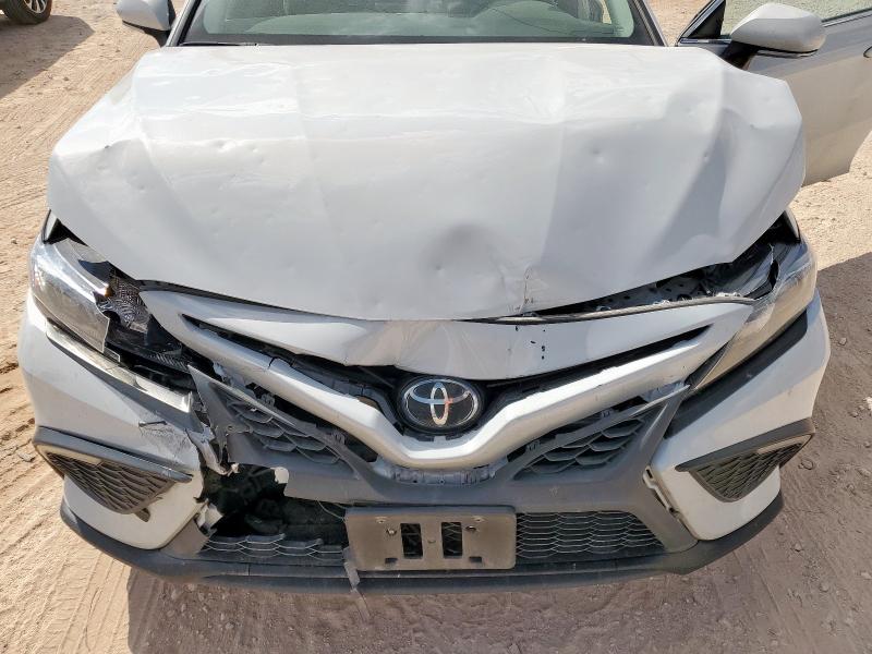 4T1T11AK3RU208147 - 2024 TOYOTA CAMRY SE NIGHT SHADE GRAY photo 11