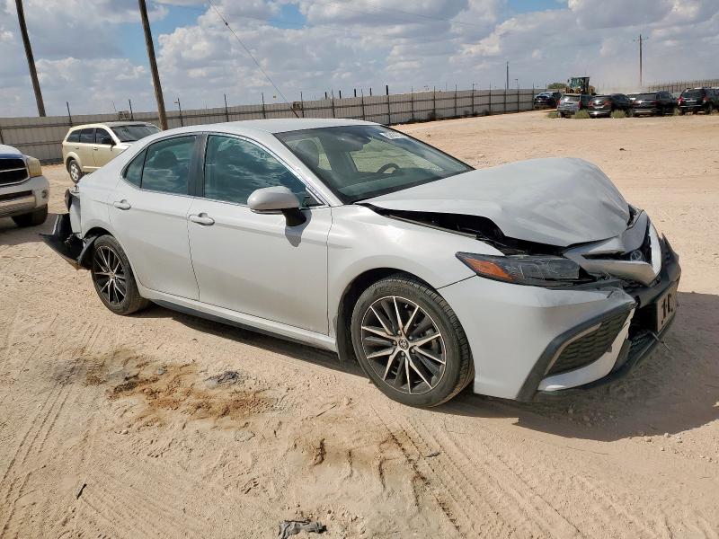 4T1T11AK3RU208147 - 2024 TOYOTA CAMRY SE NIGHT SHADE GRAY photo 4