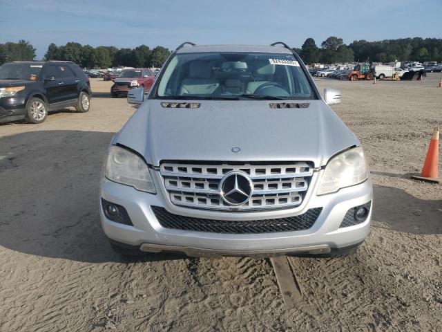 4JGBB5GBXBA717036 - 2011 MERCEDES-BENZ ML 350 银色 照片 5