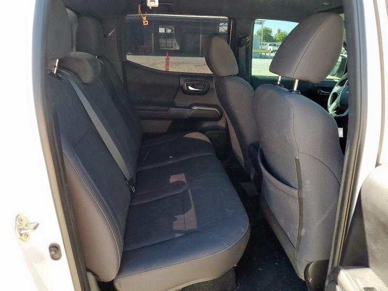 3TMCZ5AN4KM281939 - 2019 TOYOTA TACOMA DOUBLE CAB Білий фото 10