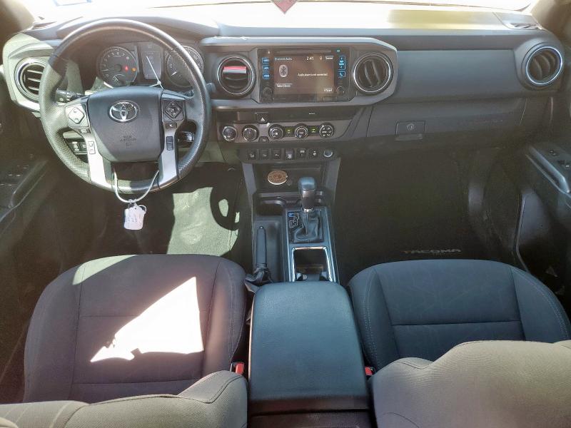 3TMCZ5AN4KM281939 - 2019 TOYOTA TACOMA DOUBLE CAB Білий фото 8