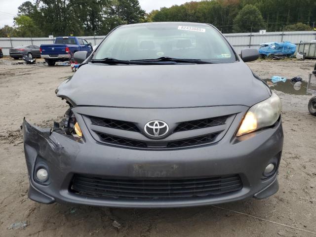 2T1BU4EE4DC071383 - 2013 TOYOTA COROLLA BASE Մոխրագույն լուսանկար 5