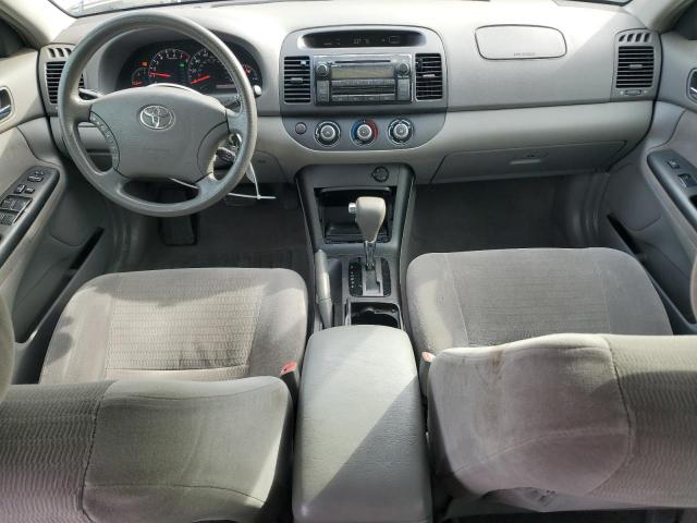 JTDBE32K563058252 - 2006 TOYOTA CAMRY LE Beige Foto 8