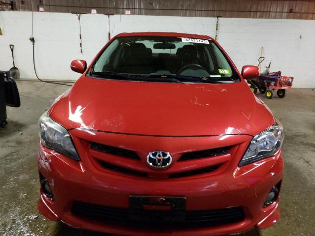 2T1BU4EE3DC024393 - 2013 TOYOTA COROLLA BASE RED photo 5