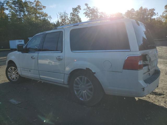5LMFL28508LJ05119 - 2008 LINCOLN NAVIGATOR L WHITE photo 2
