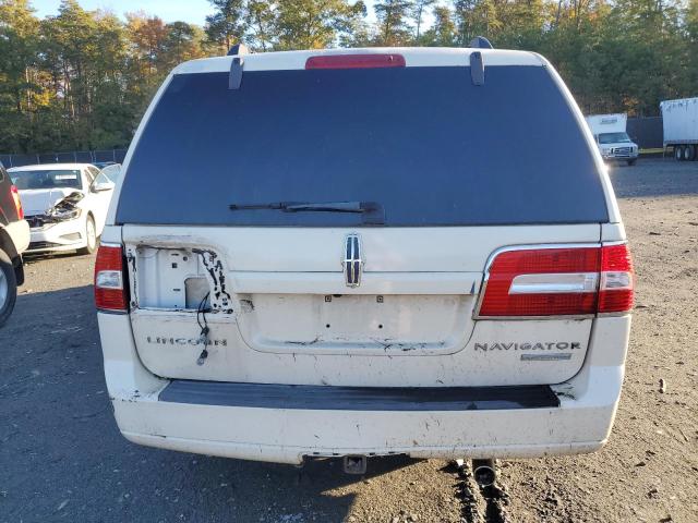 5LMFL28508LJ05119 - 2008 LINCOLN NAVIGATOR L WHITE photo 6