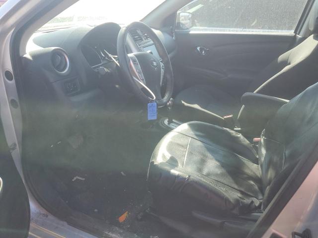 3N1CN7AP9KL842623 - 2019 NISSAN VERSA S Argent photo 7