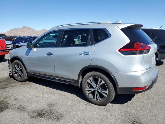 5N1AT2MT2JC739636 - 2018 NISSAN ROGUE S ვერცხლისფერი ფოტო 2