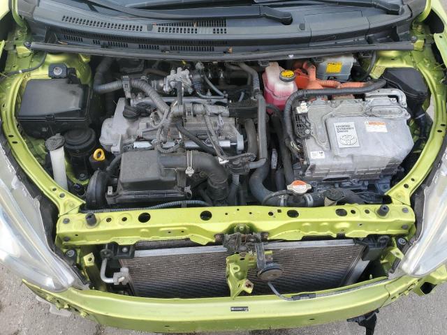 JTDKDTB30F1109342 - 2015 TOYOTA PRIUS C GREEN photo 11