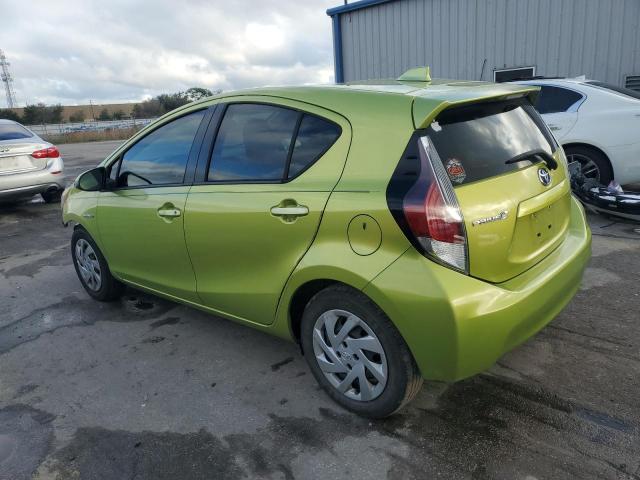 JTDKDTB30F1109342 - 2015 TOYOTA PRIUS C GREEN photo 2