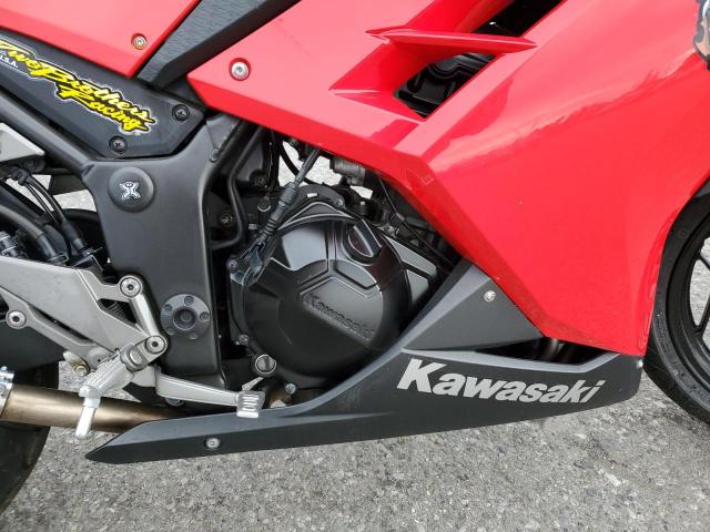 JKAEX8B19GDA32659 - 2016 KAWASAKI EX300 B RED photo 7