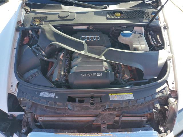 WAUEKAFB4BN061028 - 2011 AUDI A6 PREMIUM PLUS 白色 照片 11