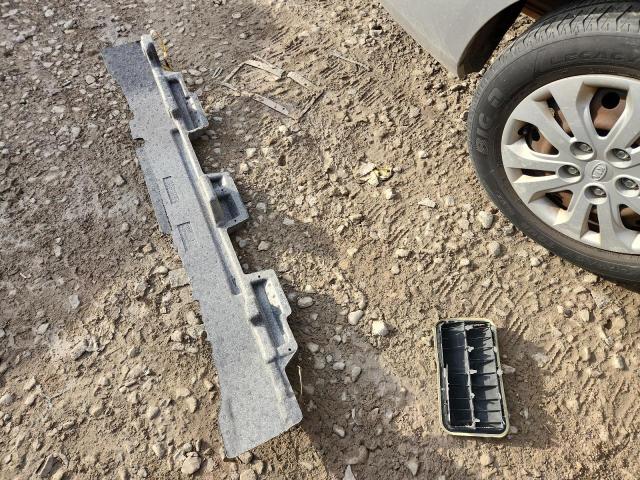 KNAFU4A2XA5809318 - 2010 KIA FORTE EX SILVER photo 12