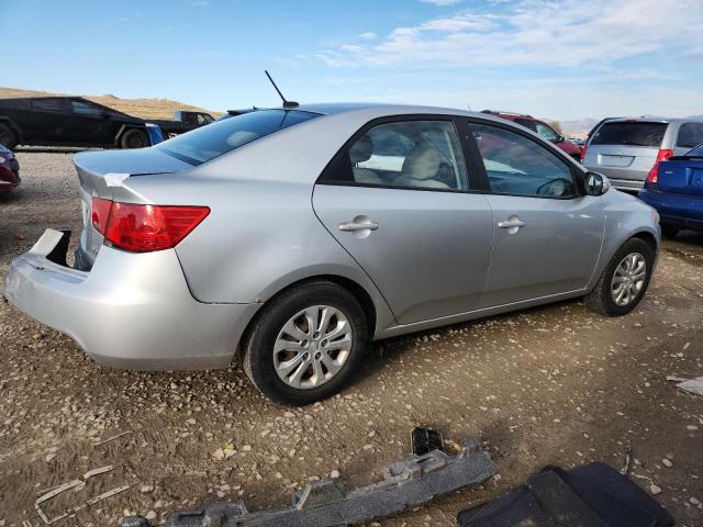 KNAFU4A2XA5809318 - 2010 KIA FORTE EX SILVER photo 3