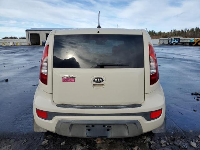 KNDJT2A55D7505773 - 2013 KIA SOUL WHITE photo 6