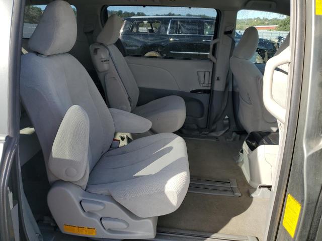 5TDKK3DC3DS293176 - 2013 TOYOTA SIENNA LE 灰色 照片 11
