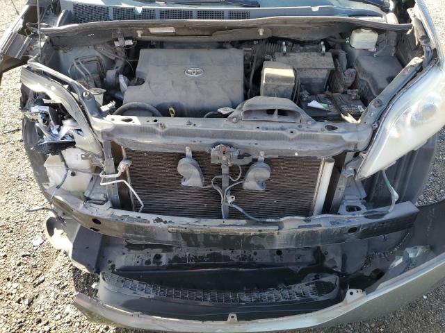 5TDKK3DC3DS293176 - 2013 TOYOTA SIENNA LE 灰色 照片 12