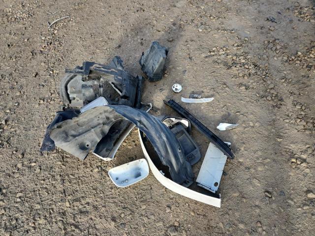 2T1BU4EE1AC458565 - 2010 TOYOTA COROLLA BASE أبيض صورة 12