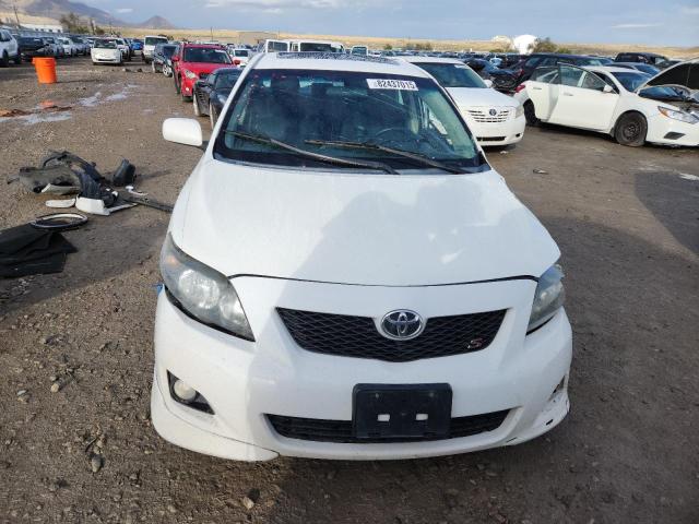 2T1BU4EE1AC458565 - 2010 TOYOTA COROLLA BASE أبيض صورة 5