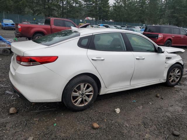 5XXGT4L31GG023931 - 2016 KIA OPTIMA LX WHITE photo 3