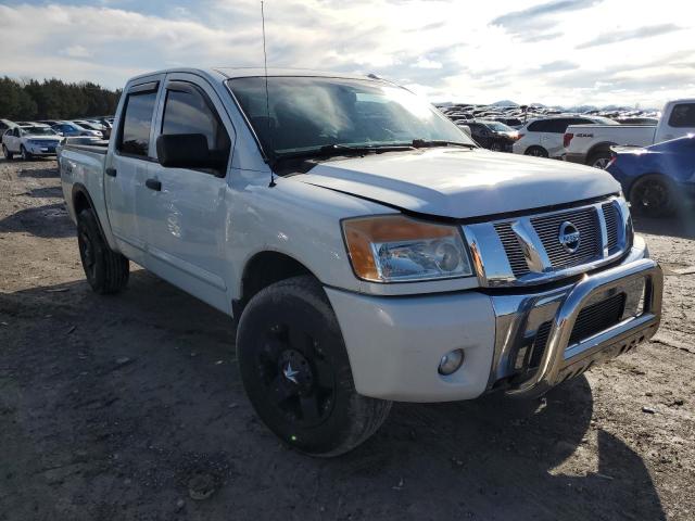 1N6BA0EC7AN307790 - 2010 NISSAN TITAN XE WHITE photo 4