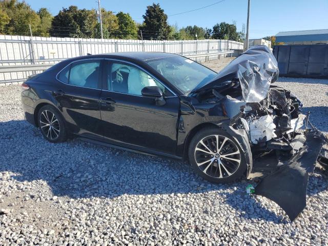 4T1G11AK9LU889438 - 2020 TOYOTA CAMRY SE BLACK photo 4