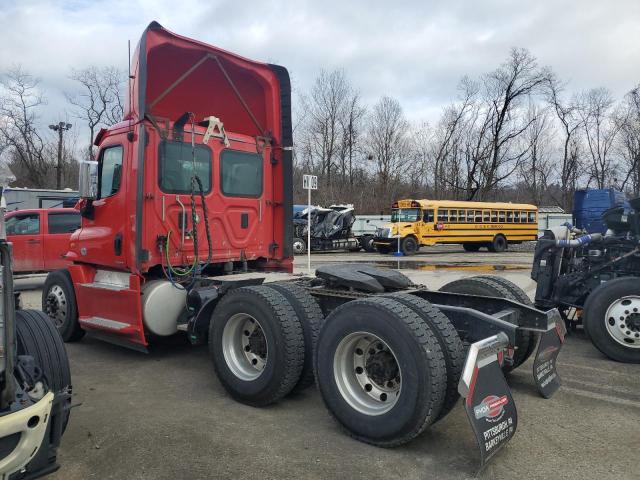 3AKJGED59GSHP6378 - 2016 FREIGHTLINER CASCADIA 1 RED photo 3