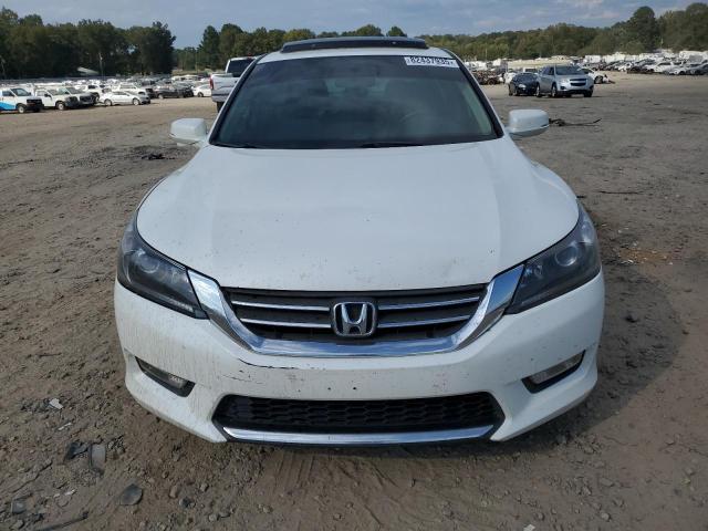 1HGCR2F76DA130952 - 2013 HONDA ACCORD EX WHITE photo 5
