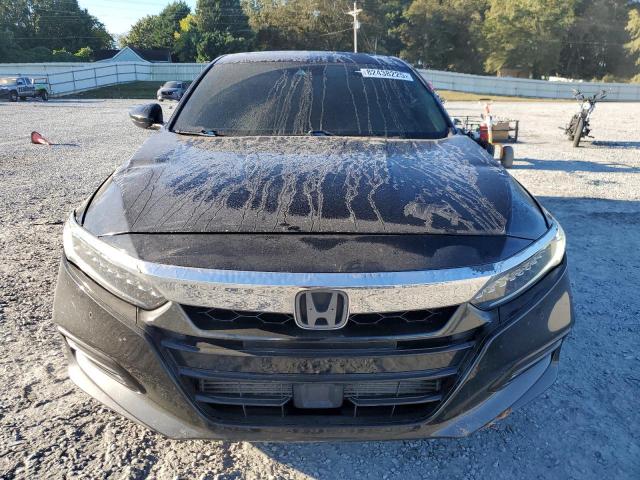 1HGCV2F97JA001840 - 2018 HONDA ACCORD TOURING BLACK photo 5