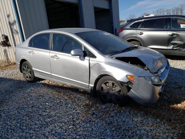 1HGFA16558L083047 - 2008 HONDA CIVIC LX SILVER photo 4