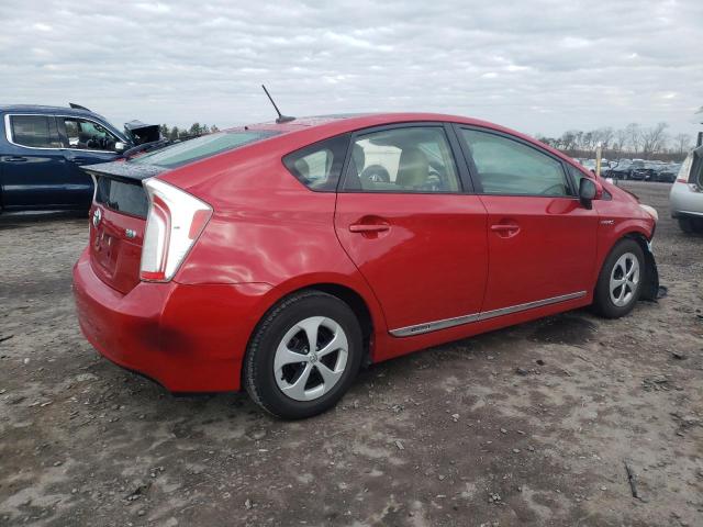 JTDKN3DU1D5585611 - 2013 TOYOTA PRIUS RED photo 3