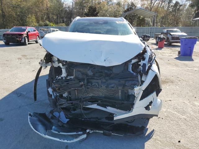 JN8AT3CA4MW005811 - 2021 NISSAN ROGUE SL WHITE photo 5