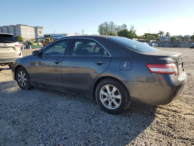 4T1BF3EK5AU072692 - 2010 TOYOTA CAMRY BASE Gri fotoğraf 2