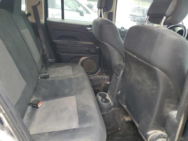 1C4NJRBB3CD662366 - 2012 JEEP PATRIOT SPORT BLUE photo 11