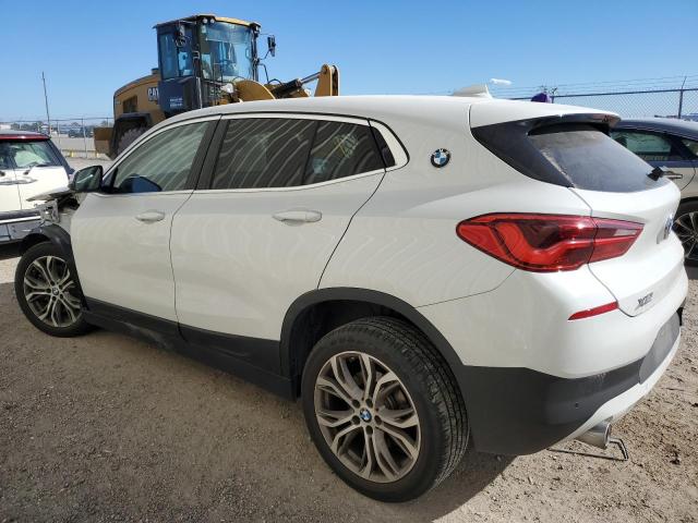 WBXYH9C07L5P20854 - 2020 BMW X2 SDRIVE28I WHITE photo 2