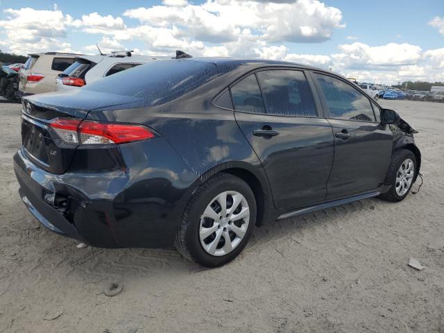 5YFEPMAE0NP371434 - 2022 TOYOTA COROLLA LE BLACK photo 3