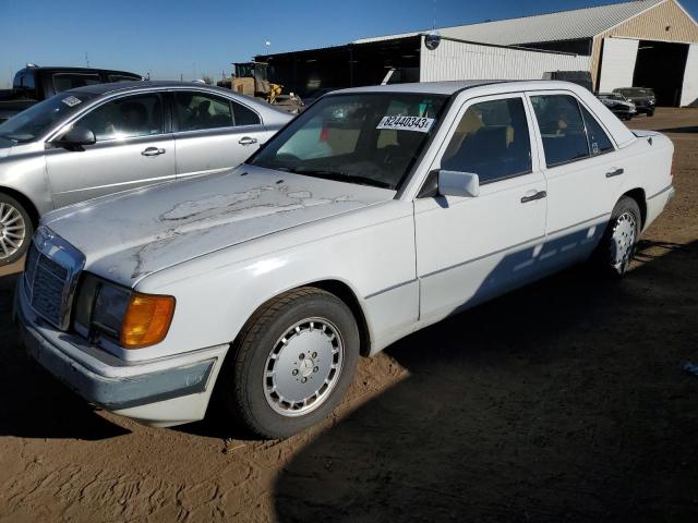 WDBEA30DXNB660063 - 1993 MERCEDES-BENZ 300-CLASS E WHITE photo 1