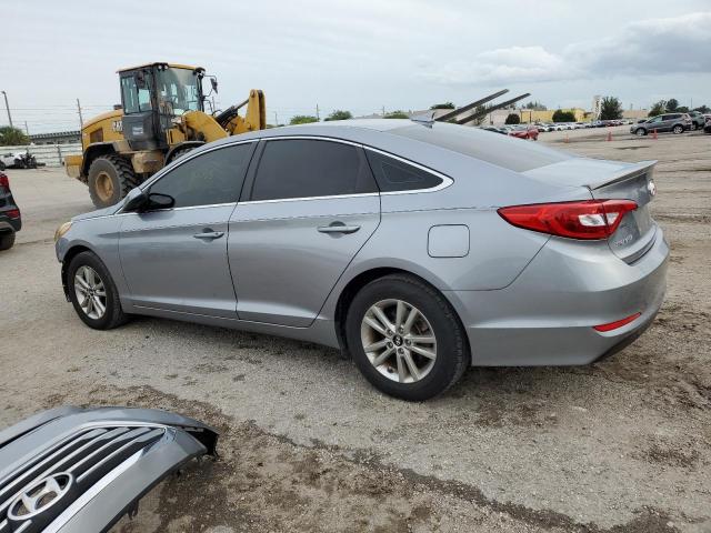 5NPE24AF1FH136546 - 2015 HYUNDAI SONATA SE GRAY photo 2