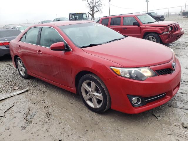 4T1BF1FK9EU780372 - 2014 TOYOTA CAMRY L RED photo 4