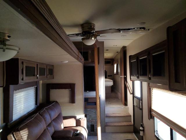 4X4FRLE21J1883740 - 2018 FORR ROCKWOOD TAN photo 6