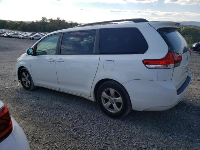 5TDKK3DC4DS343728 - 2013 TOYOTA SIENNA LE თეთრი ფოტო 2