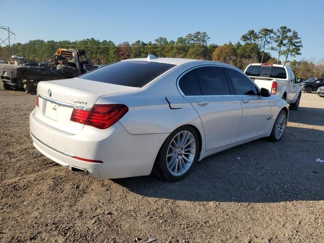 WBAYB6C55DD223654 - 2013 BMW 750 XI WHITE photo 3