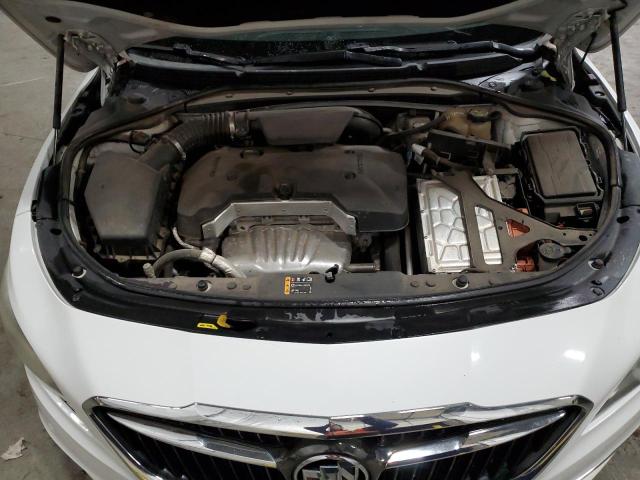 1G4ZP5SZ3JU123017 - 2018 BUICK LACROSSE ESSENCE WHITE photo 11