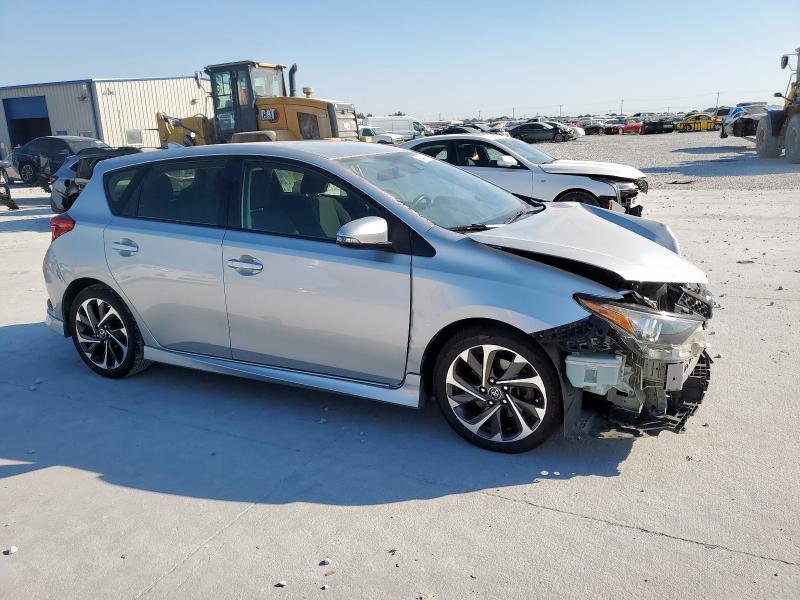 JTNKARJE5JJ564948 - 2018 TOYOTA COROLLA IM Серебристый фото 4