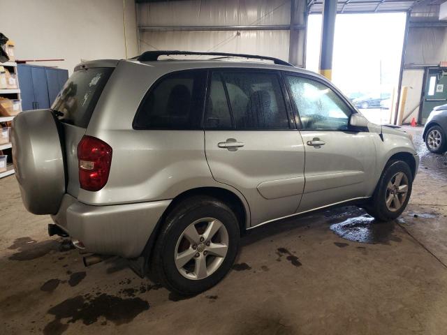 JTEGD20V150048040 - 2005 TOYOTA RAV4 SILVER photo 3