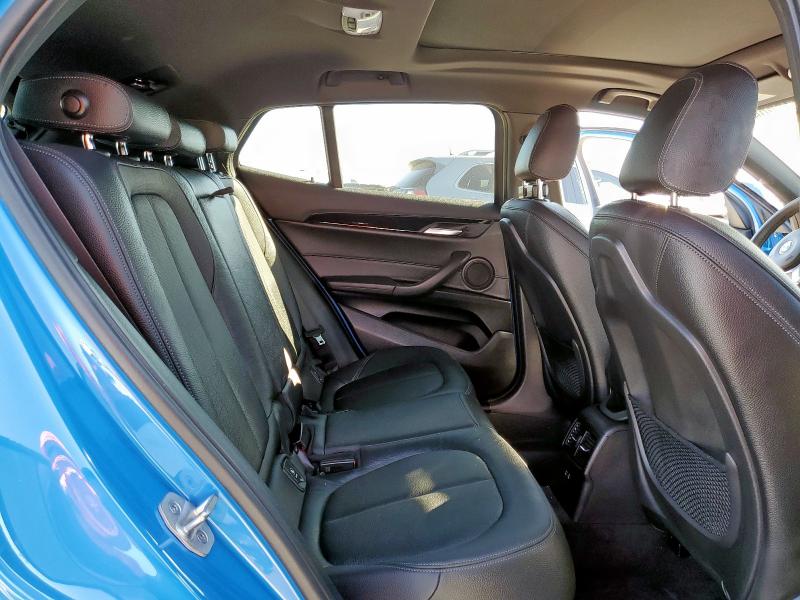 WBXYJ1C06N5U28136 - 2022 BMW X2 XDRIVE28I BLUE photo 11