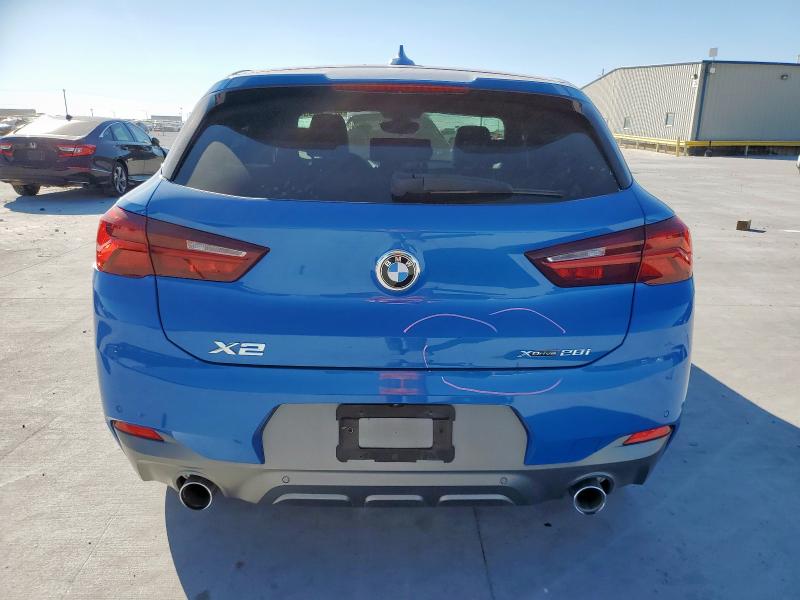 WBXYJ1C06N5U28136 - 2022 BMW X2 XDRIVE28I BLUE photo 6